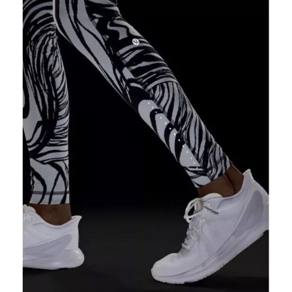 Lululemon Women's size 0 Swift Speed HR Tight 28” Jacquard color：EWJW NWT - Picture 12 of 13